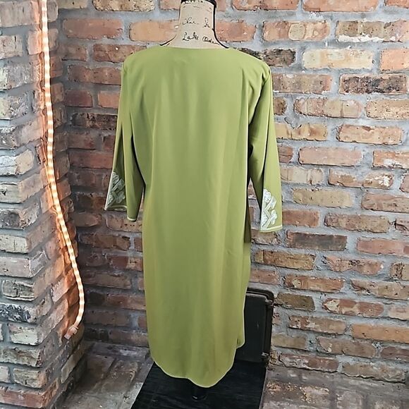 NWT Timeless Naeem Khan Chartreuse embroidered dress size Large - Picture 6 of 14
